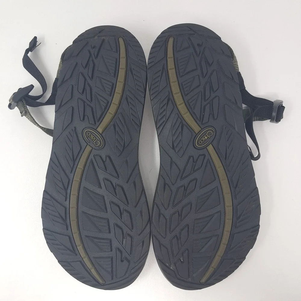 Chaco Z2 Classic Olive Green Toe Loop Hiking Sandals Mens Size 13 M J105977